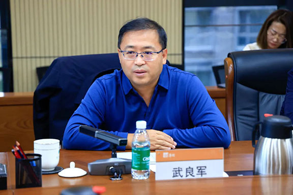 20250215403577.jpg 221406499844.jpg